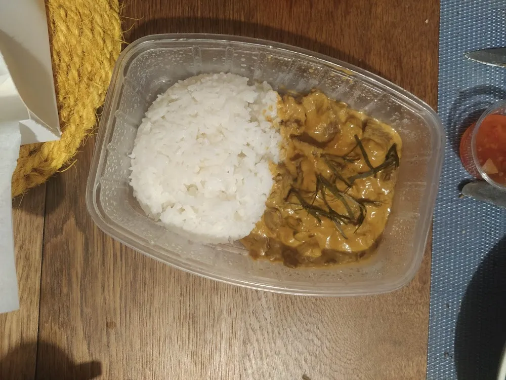 Bœuf Au Curry Rouge